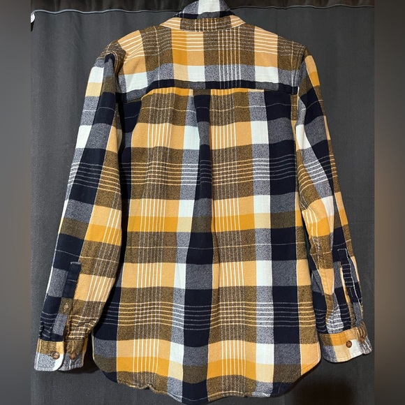 L.L. Bean 100% Cotton Flannel Button-up Shirt - Picture 5 of 7